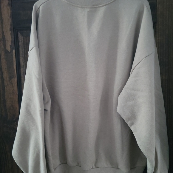 Alo - Picture 2 of 2